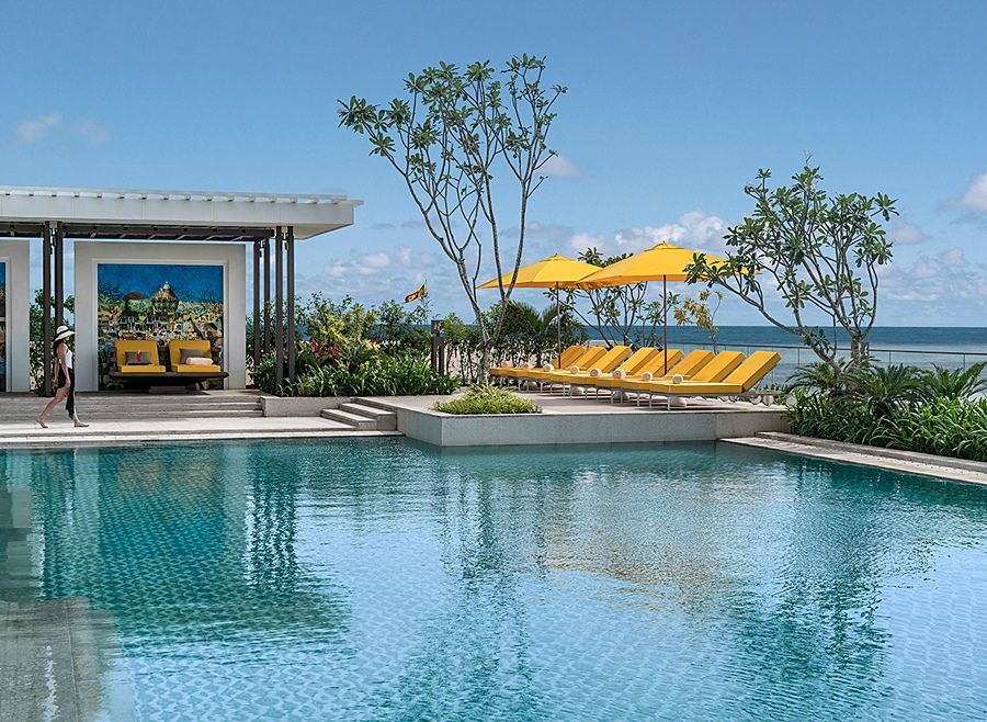 Shangri-La Kolombo Bagian luar foto The pool at the Westin Maldives